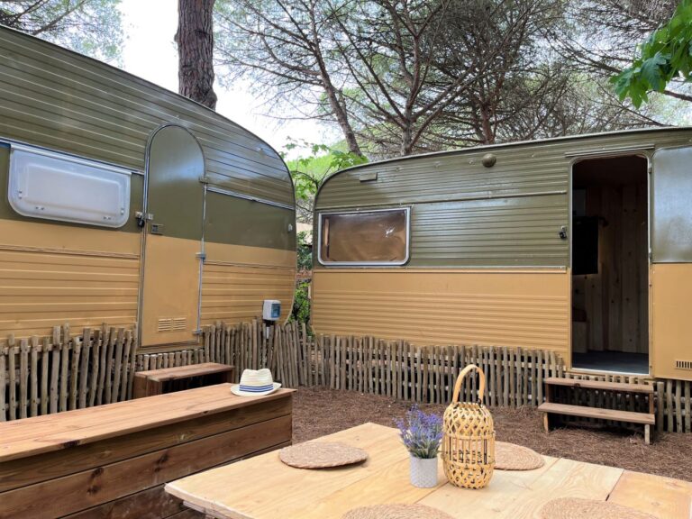 carabane hebergement insolite camping agde la tamarissiere.jpg