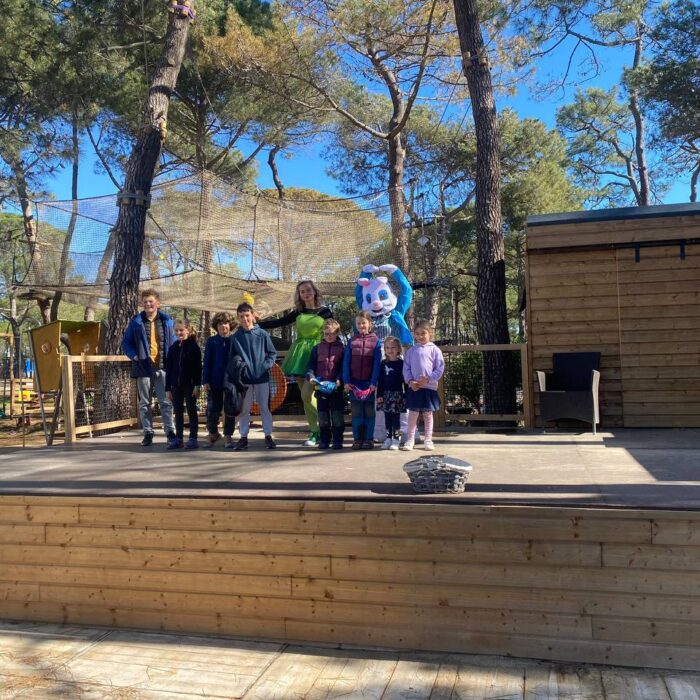 paques camping la tamarissiere