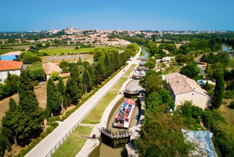 camping la tamarissière agde hérault occitanie visite de béziers