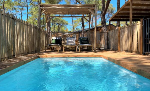 mobil-home-avec-piscine-privee-cottage-pool-camping-agde-la-tamarissiere-1.jpg