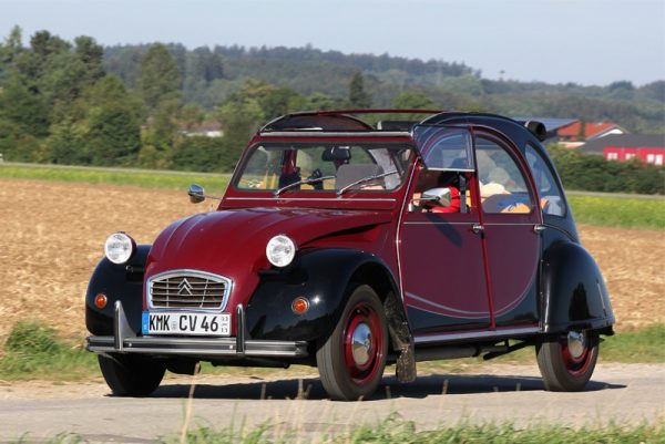 mythique 2cv citroen